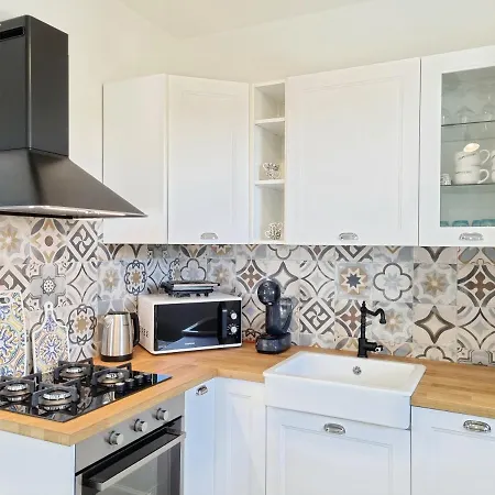 Colombo 100m From The